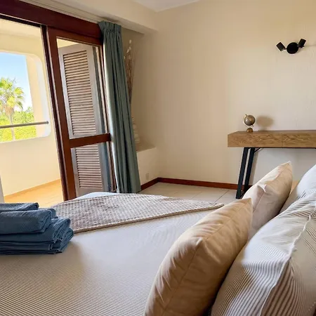 Apartament Authentic Apartment, 2 Lovely Private Balconies Albufeira
